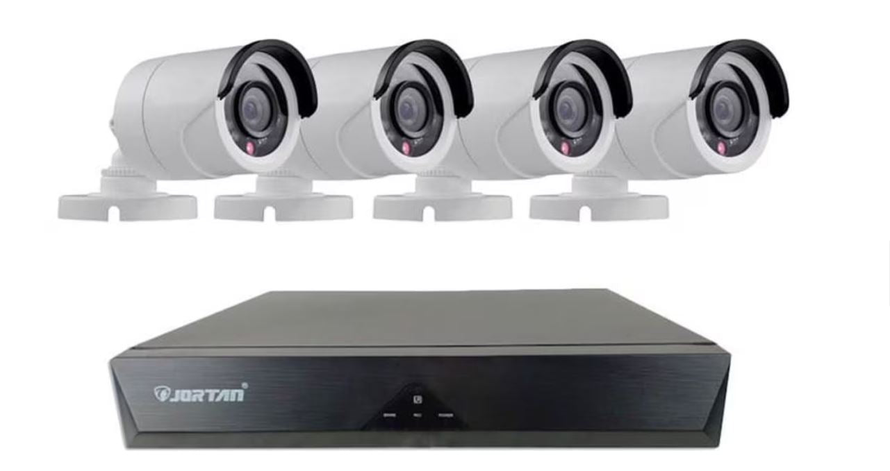 Sistem Supraveghere 4 Camere, Senzor Miscare, 4K Ultra HD, Conexiune PC/Telefon, Interior/Exterior + Hard Disk 500 GB CADOU