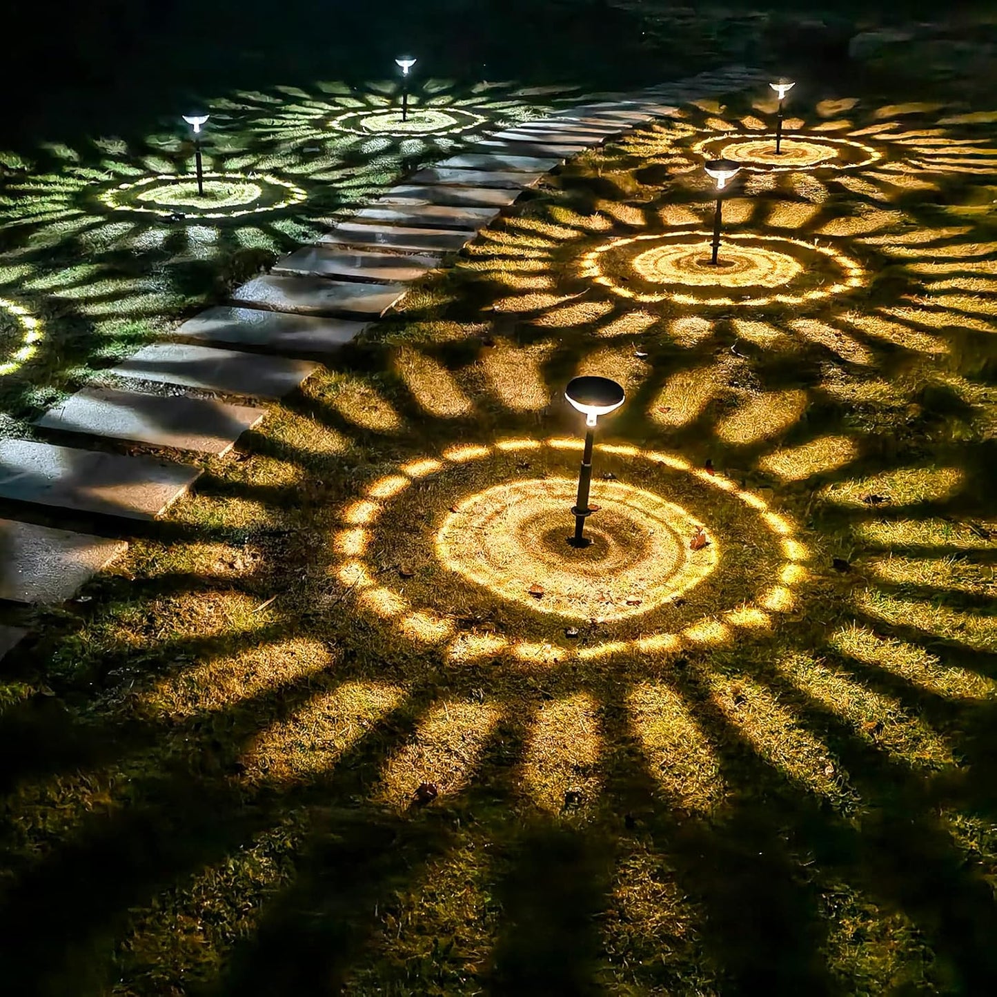 Set 2 Lampi Solare Stralucitoare, Cu Reflexii Puternice, Pentru Exterior, Rezistente La Apa, Alb Cald si Multicolor